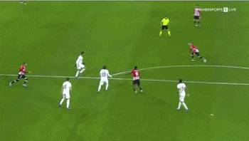 《解限机》短评：左右摇摆的四不像