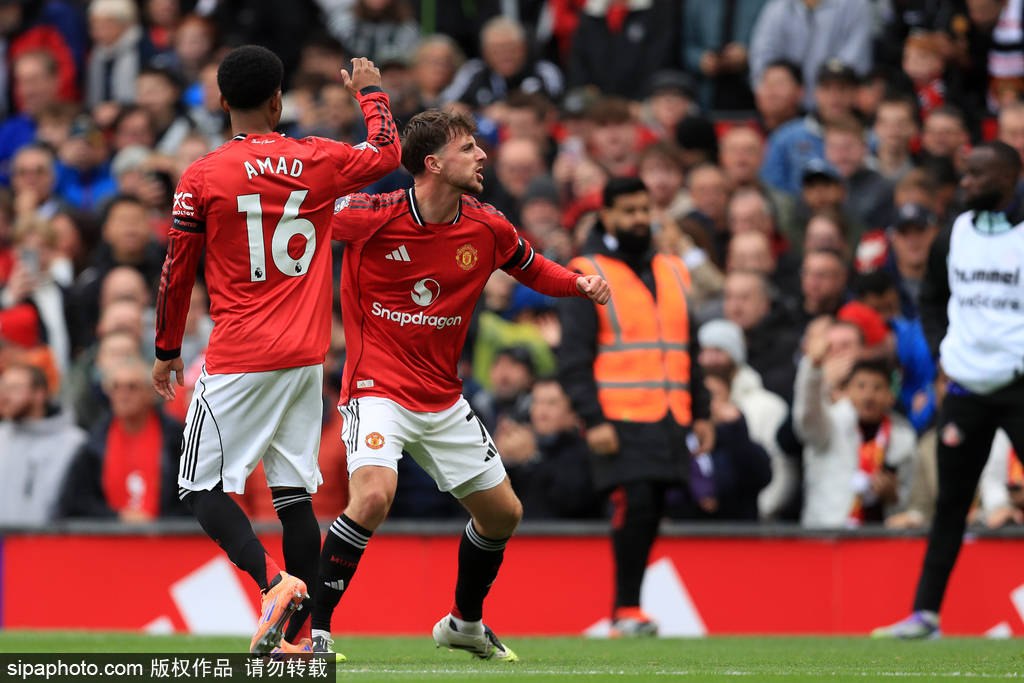 爆冷击败巴西晋级世界杯附加赛，玻利维亚球员激动流泪庆祝