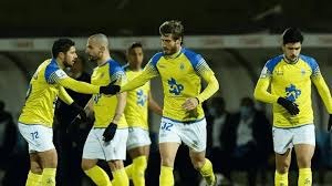 波士顿红袜通过三方交易从圣路易斯红雀换得全明星捕手威尔逊·康特雷拉斯（Willson Contreras）