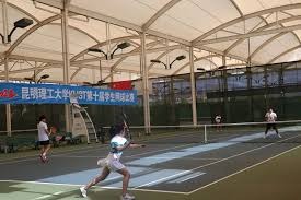 传闻：曼联和拜仁长期关注兰斯19岁中场马夏尔-蒂亚